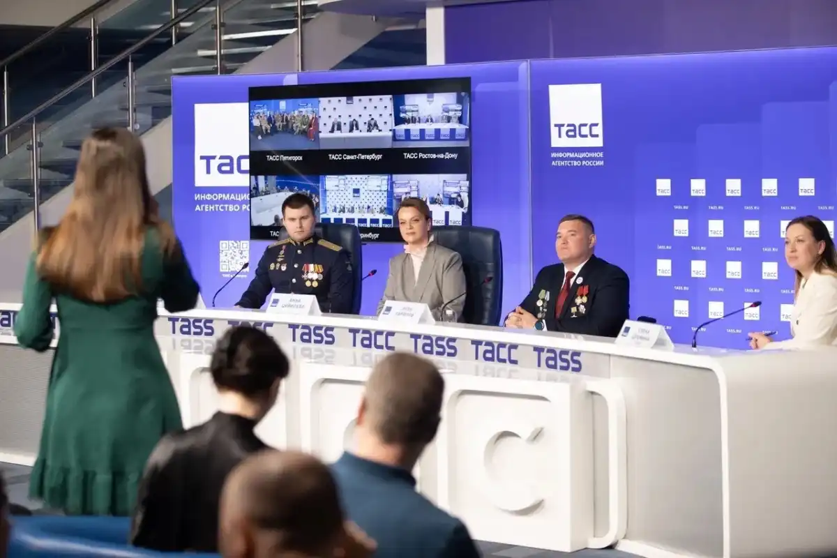 Фонд «Защитники Отечества» возглавляет Анна Цивилёва.