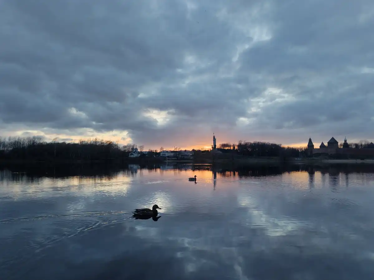 По прогнозу синоптиков, 7 апреля жителей области ждёт облачная и дождливая погода.