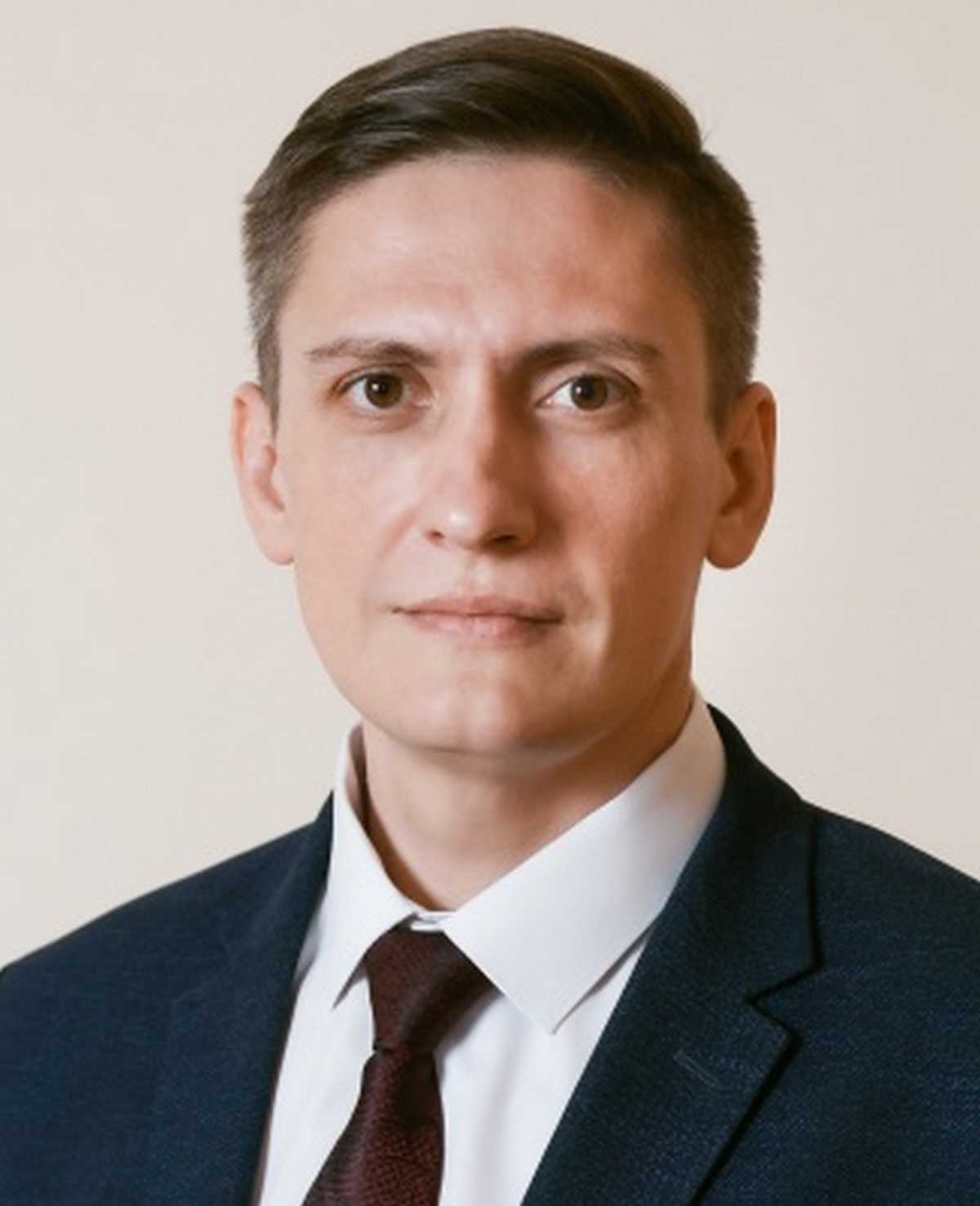 Евгений Вересов имеет большой опыт работы с предприятиями.