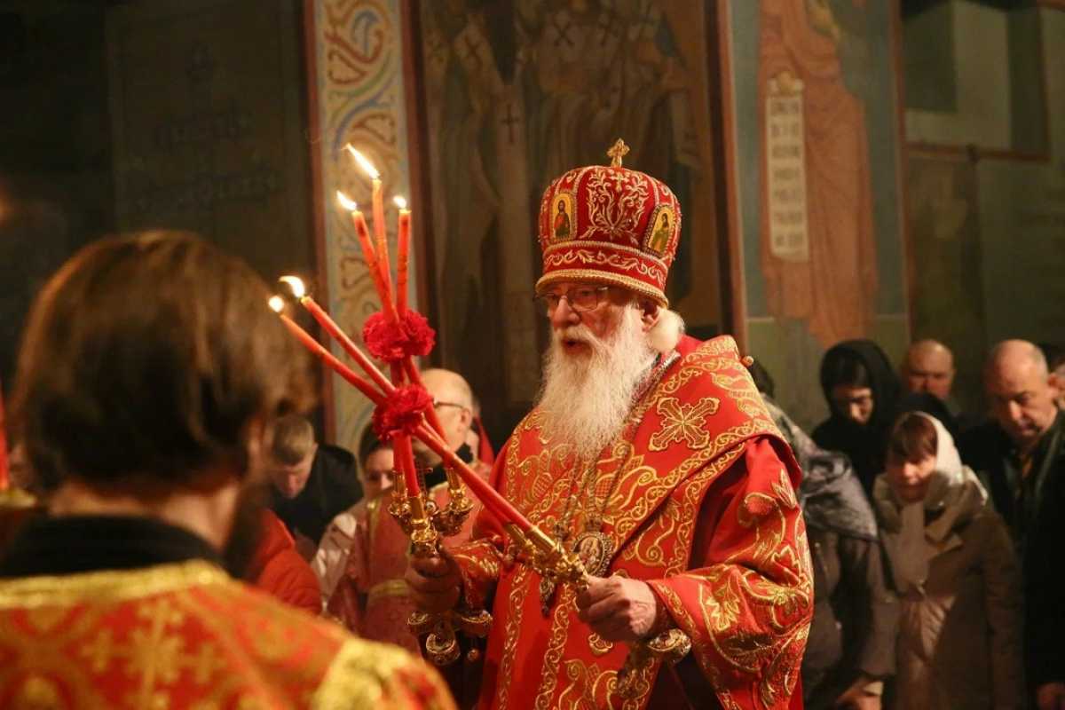 Митрополит Лев отмечен высокими церковными наградами, включая орден святого благоверного князя Даниила Московского I степени.