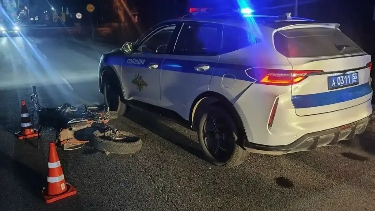 В отношении мотоциклиста составили протоколы сразу о восьми административных правонарушениях.