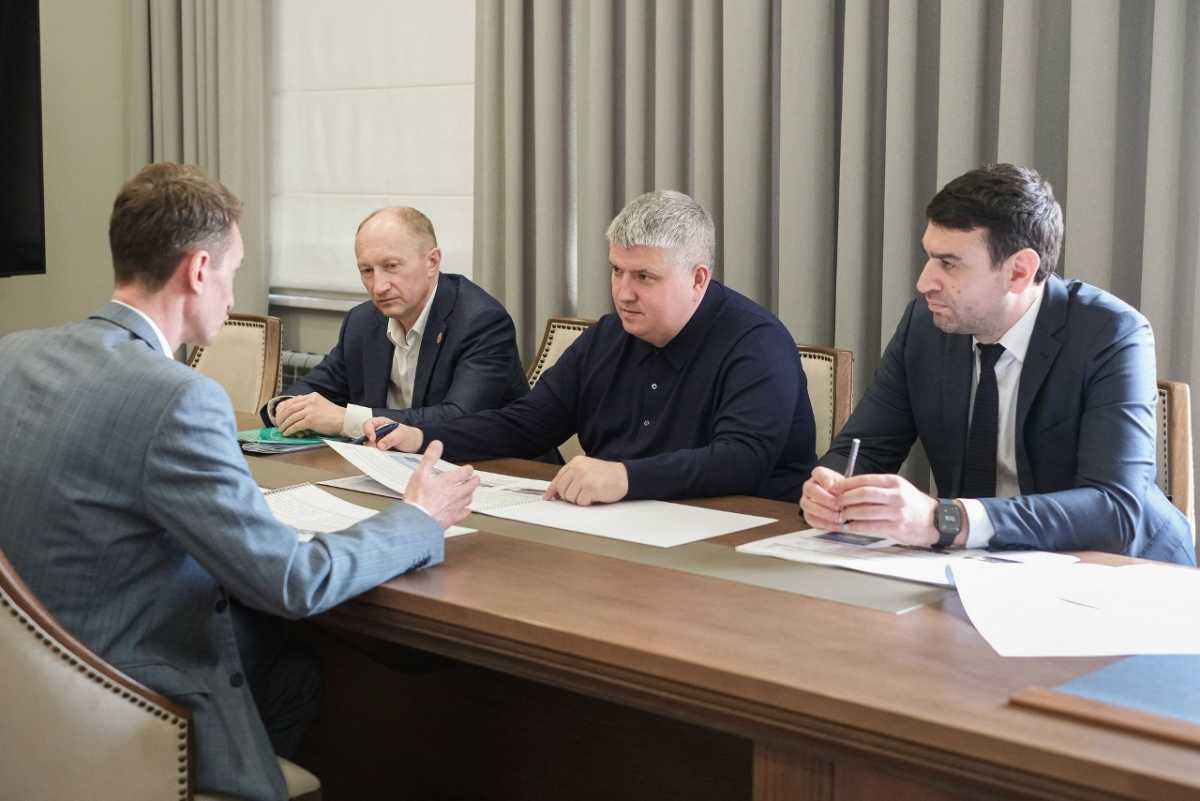 Сергей Королёв сообщил, что планирует установить ещё причалы в Великом Новгороде.