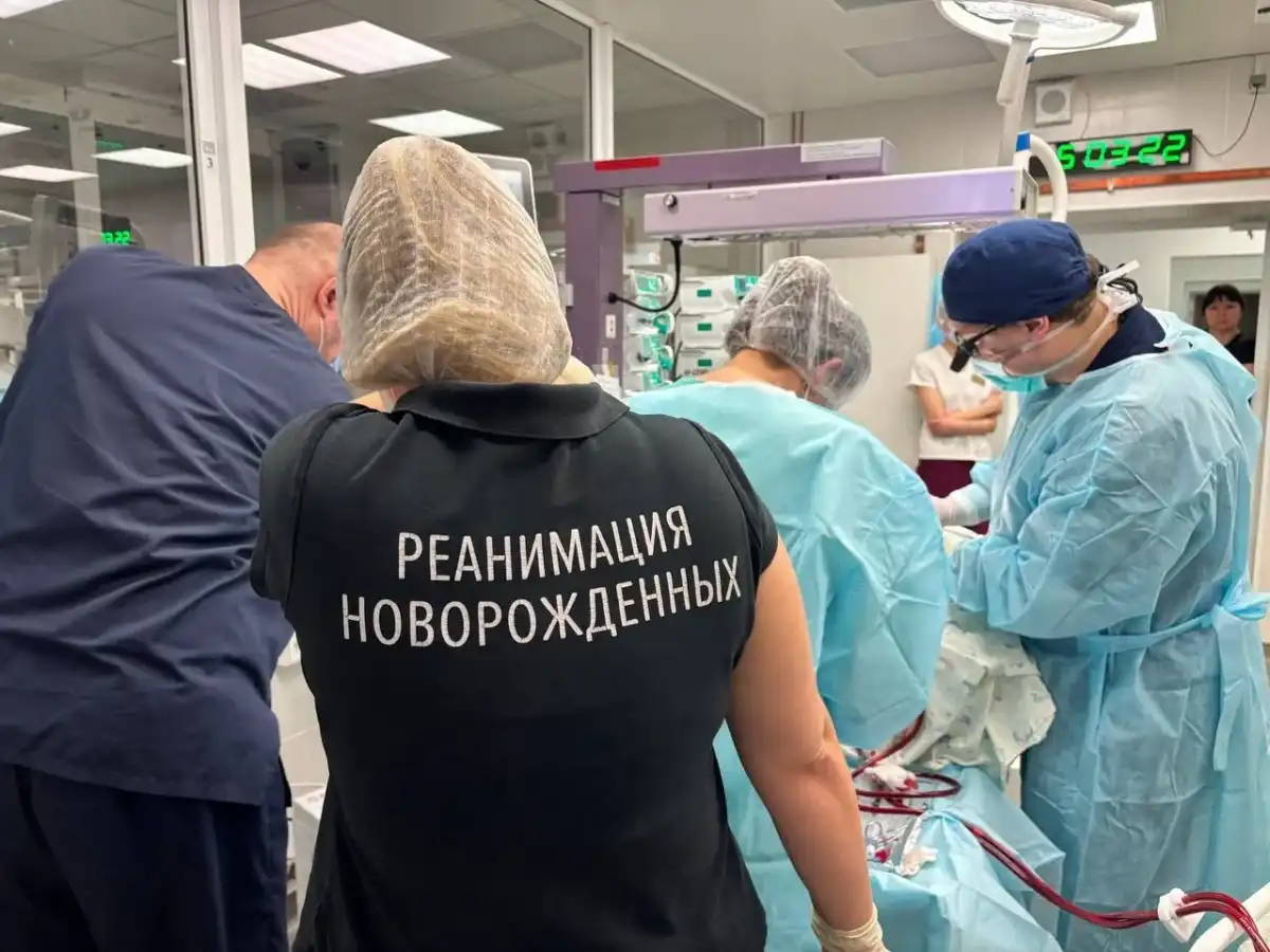 Впереди малыша ждёт операция.