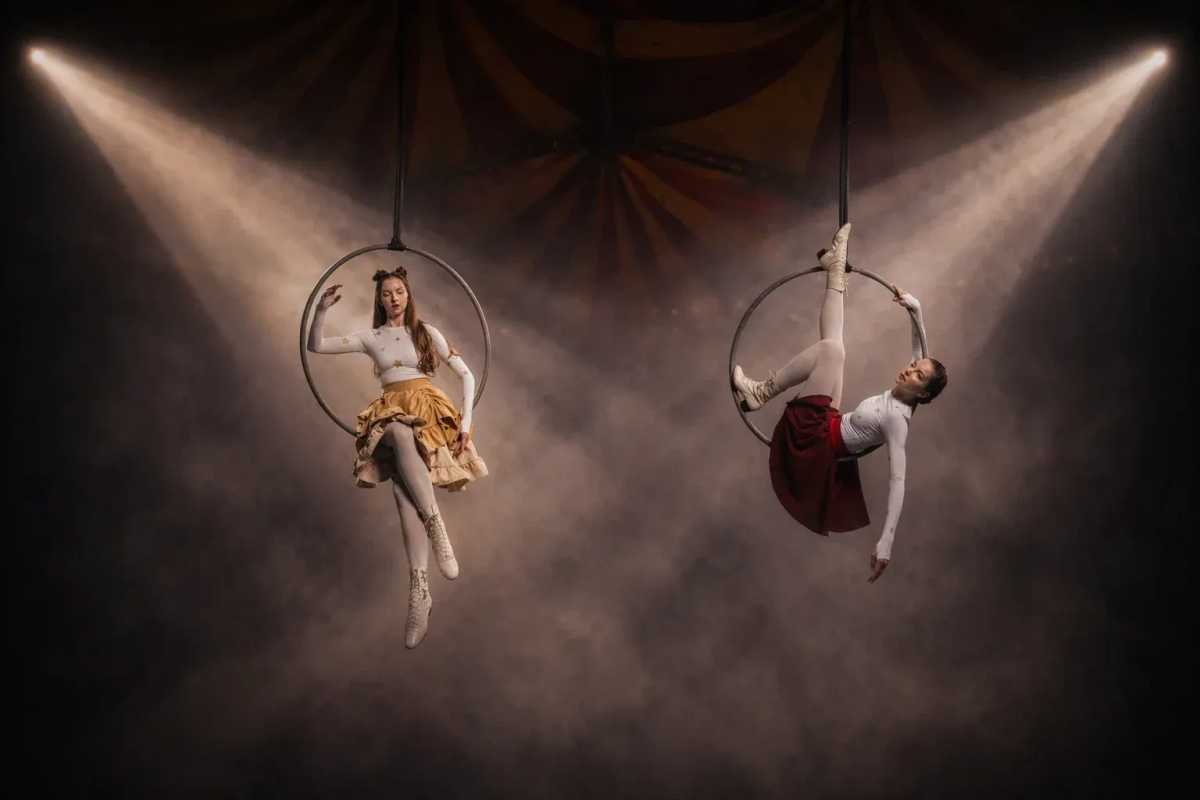 По замыслу создателей зритель должен уйти с ощущением радости, праздника и тепла в душе.