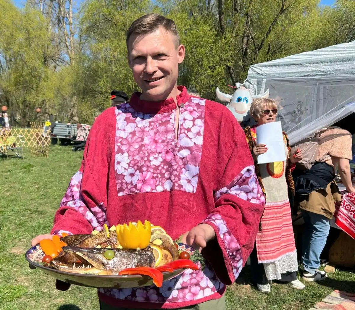 Уха, рыба с картошкой, щука запечёная – чего только не было приготовлено в этот день!