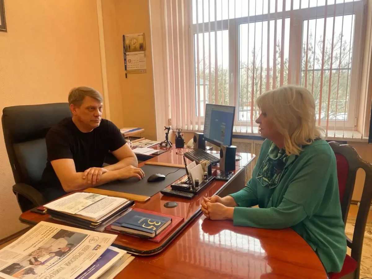 О патриотическом проекте Елене Цунаевой рассказал главред газеты Игорь Свинцов.