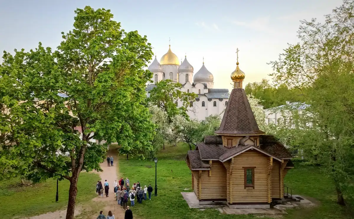 Общую координацию проекта ведет минкультуры России.