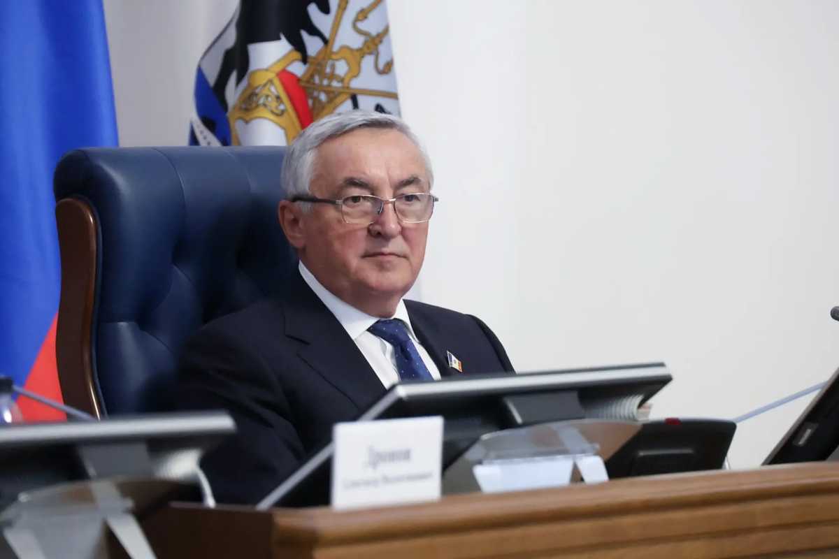Юрий Бобрышев отметил, что все ключевые показатели развития региона имеют положительную тенденцию. Юрий Бобрышев отметил, что все ключевые показатели развития региона имеют положительную тенденцию.