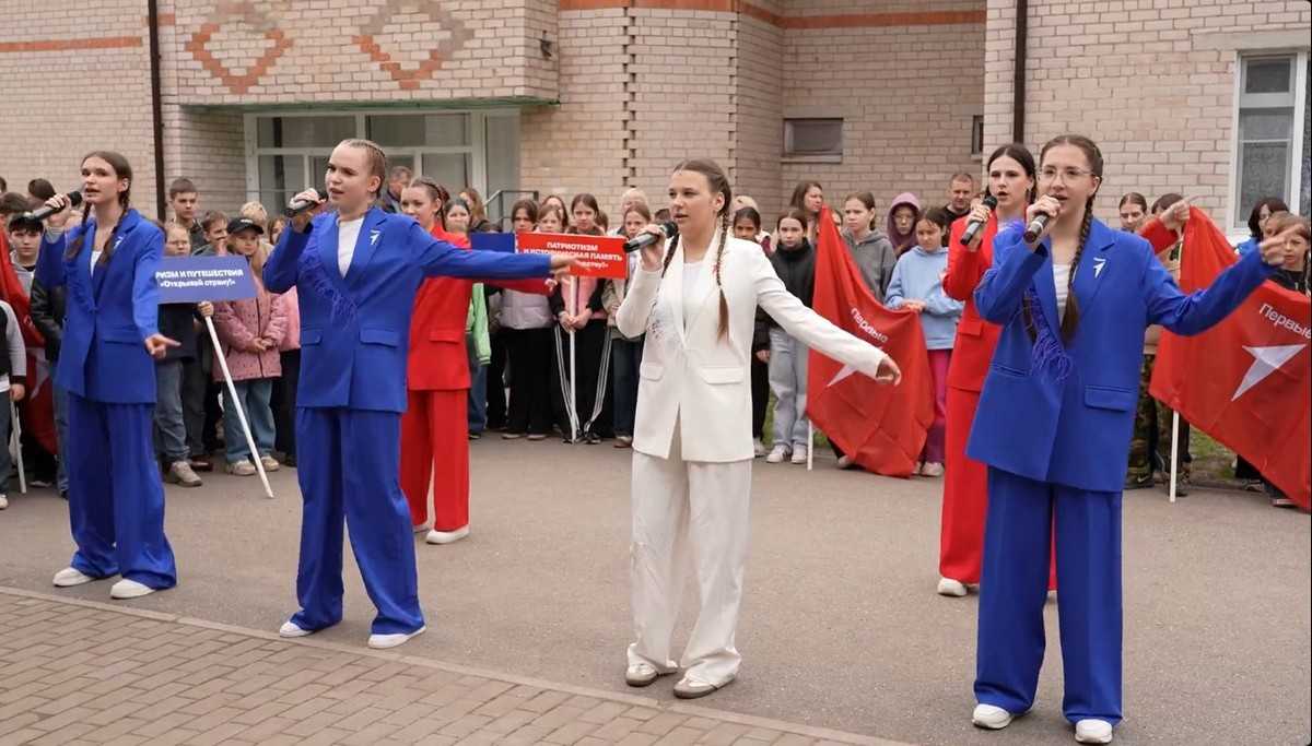 В лагере дети могут попробовать себя в общественной и командной работе.