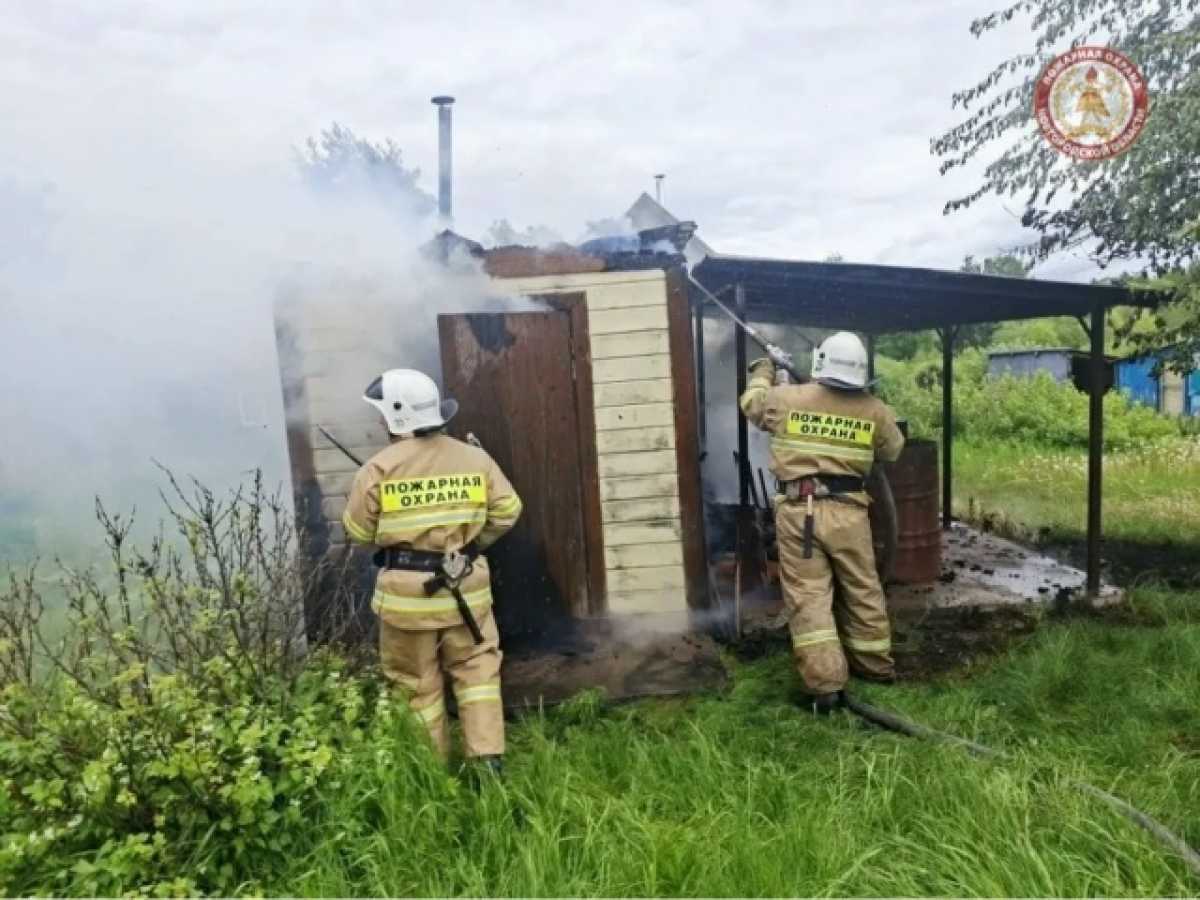 В Мошенском округе сгорела баня.