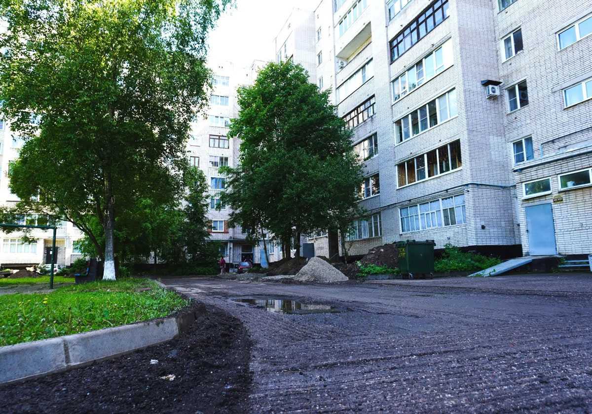 Завершить все работы подрядчик планирует до 20 июня.