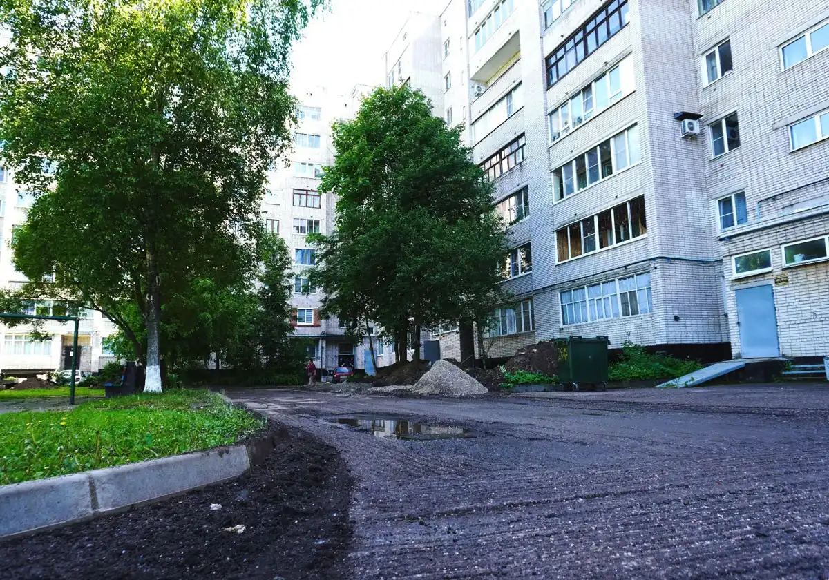 Завершить все работы подрядчик планирует до 20 июня.