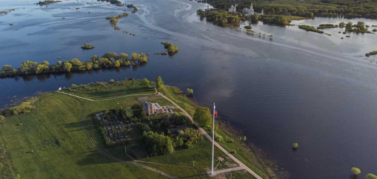 Уже 19 июня солнца в новгородском небе станет больше. Уже 19 июня солнца в новгородском небе станет больше.