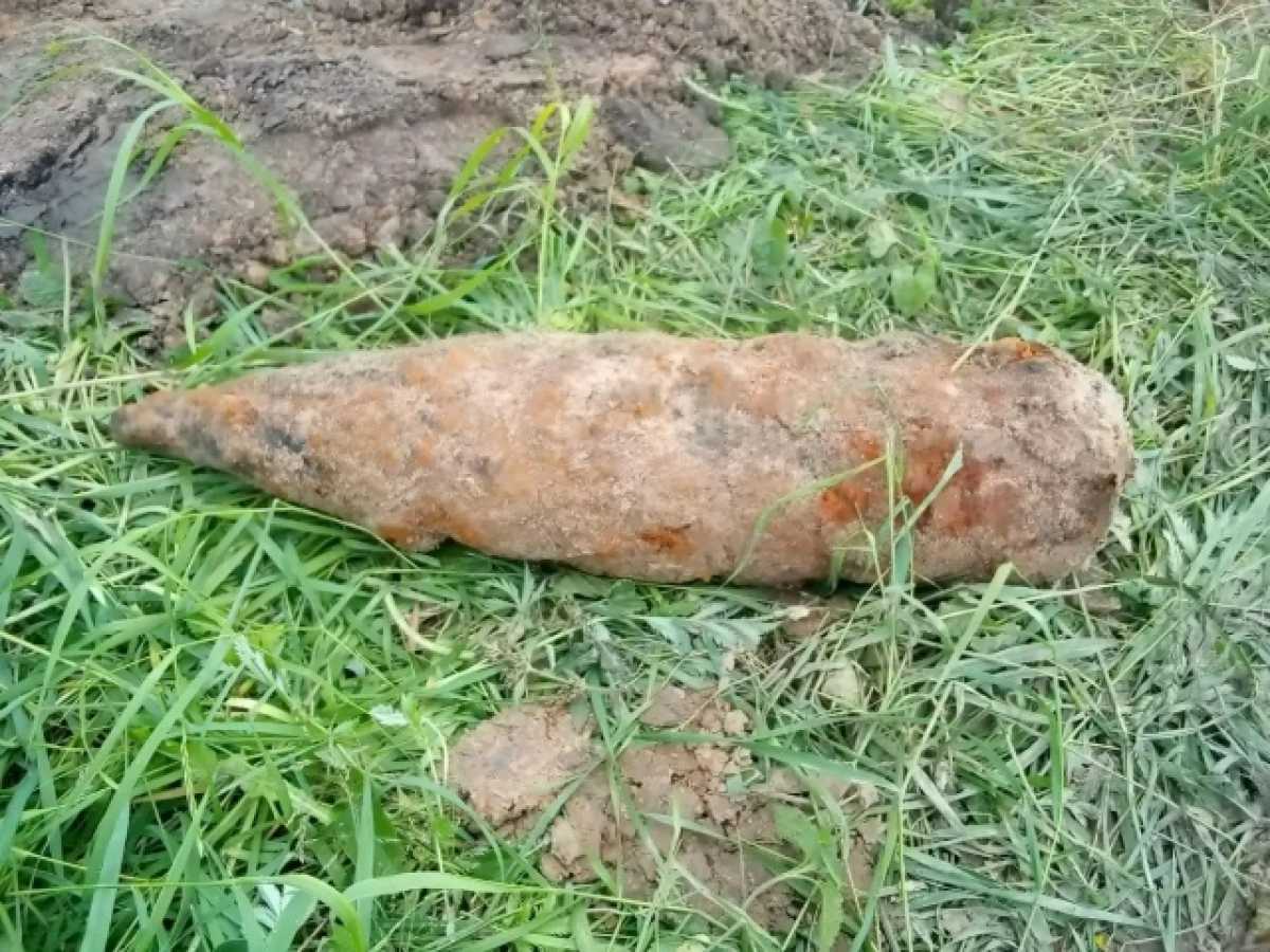 Группа разминирования вывезла боеприпас с места происшествия.