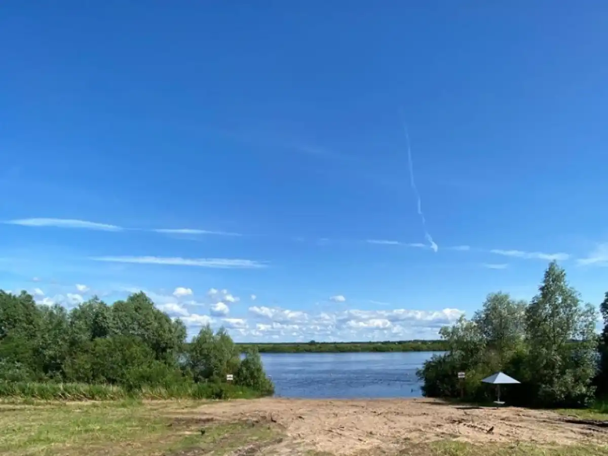 Купание запретили до особого распоряжения.