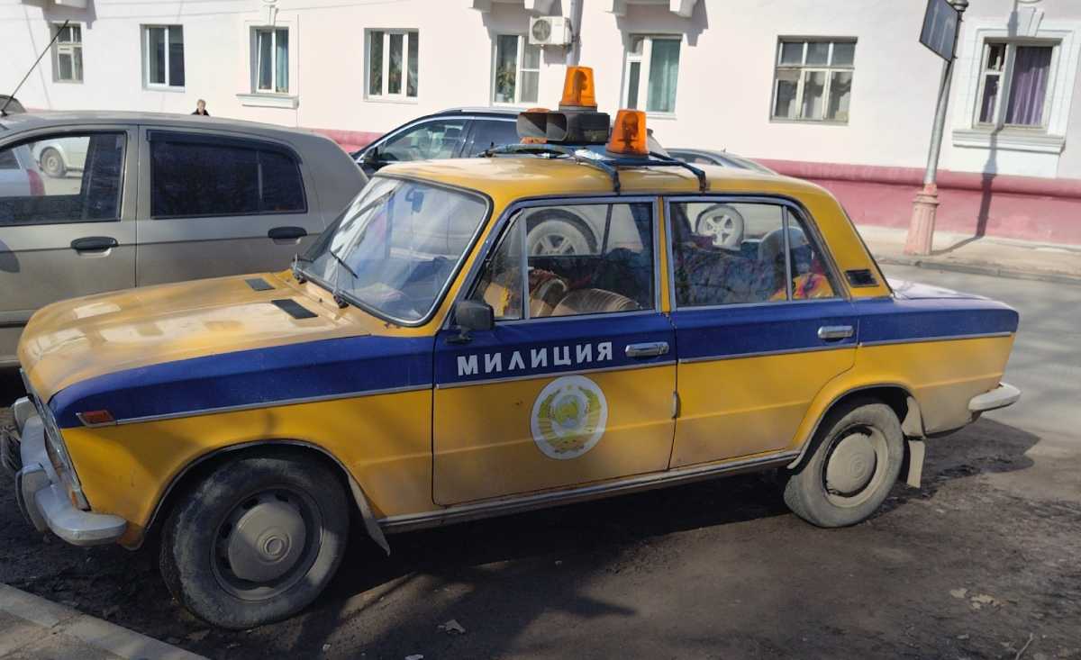 На главной площади Великого Новгорода 3 июля пройдёт выставка ретроавтомобилей. На главной площади Великого Новгорода 3 июля пройдёт выставка ретроавтомобилей.