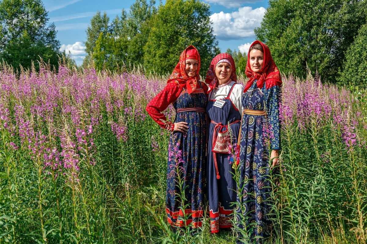 На фестивале выступят творческие коллективы, будут работать лекционные и интерактивные площадки. На фестивале выступят творческие коллективы, будут работать лекционные и интерактивные площадки.