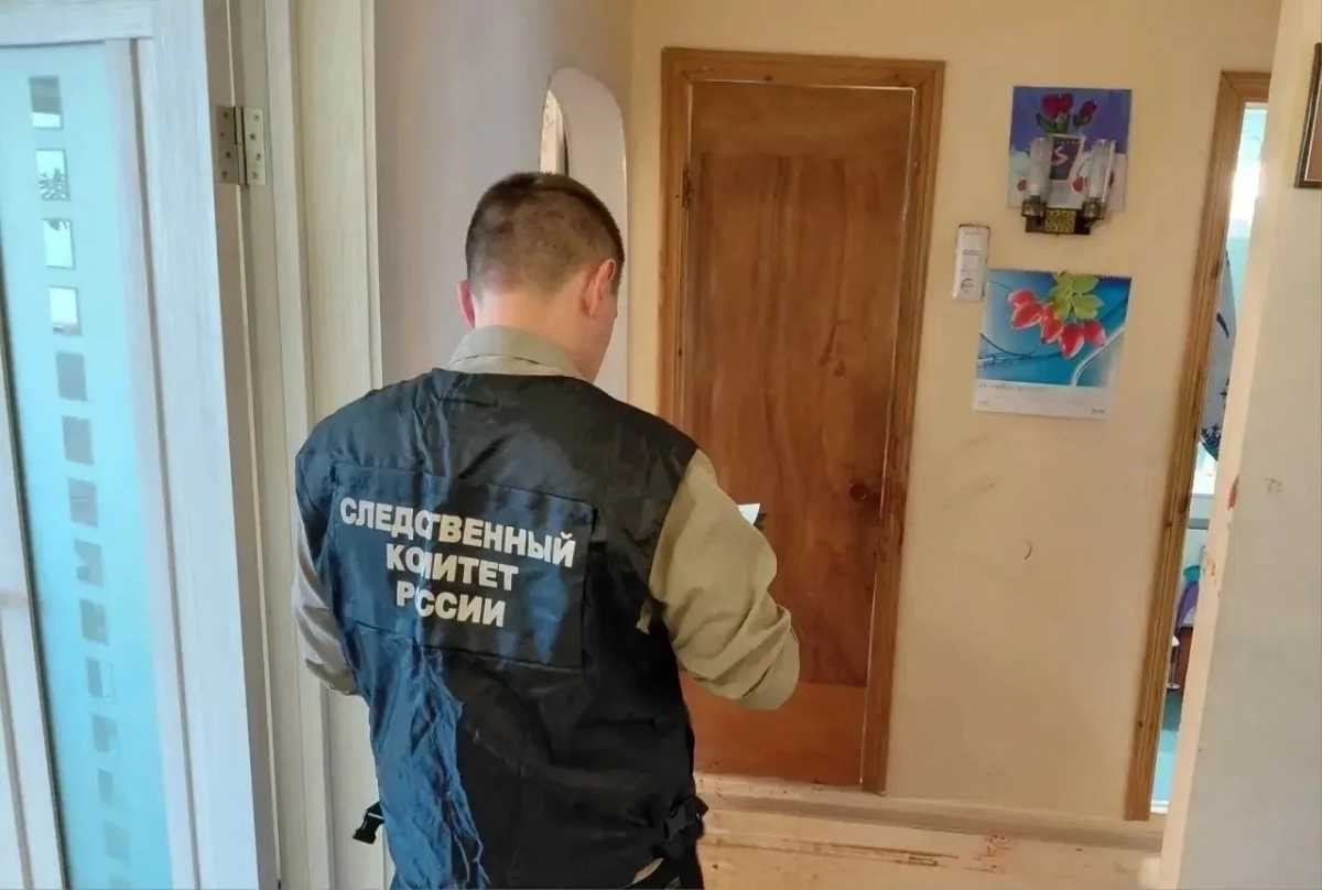 После убийства мужчина закрылся в квартире, где впоследствии задержали.