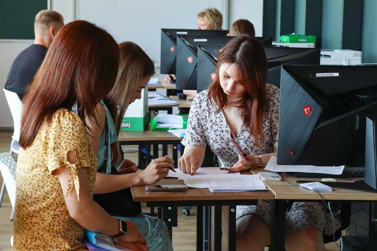 В НовГУ в 2026 году планируют принять на первый курс более 5,1 тысячи человек. В НовГУ в 2026 году планируют принять на первый курс более 5,1 тысячи человек.