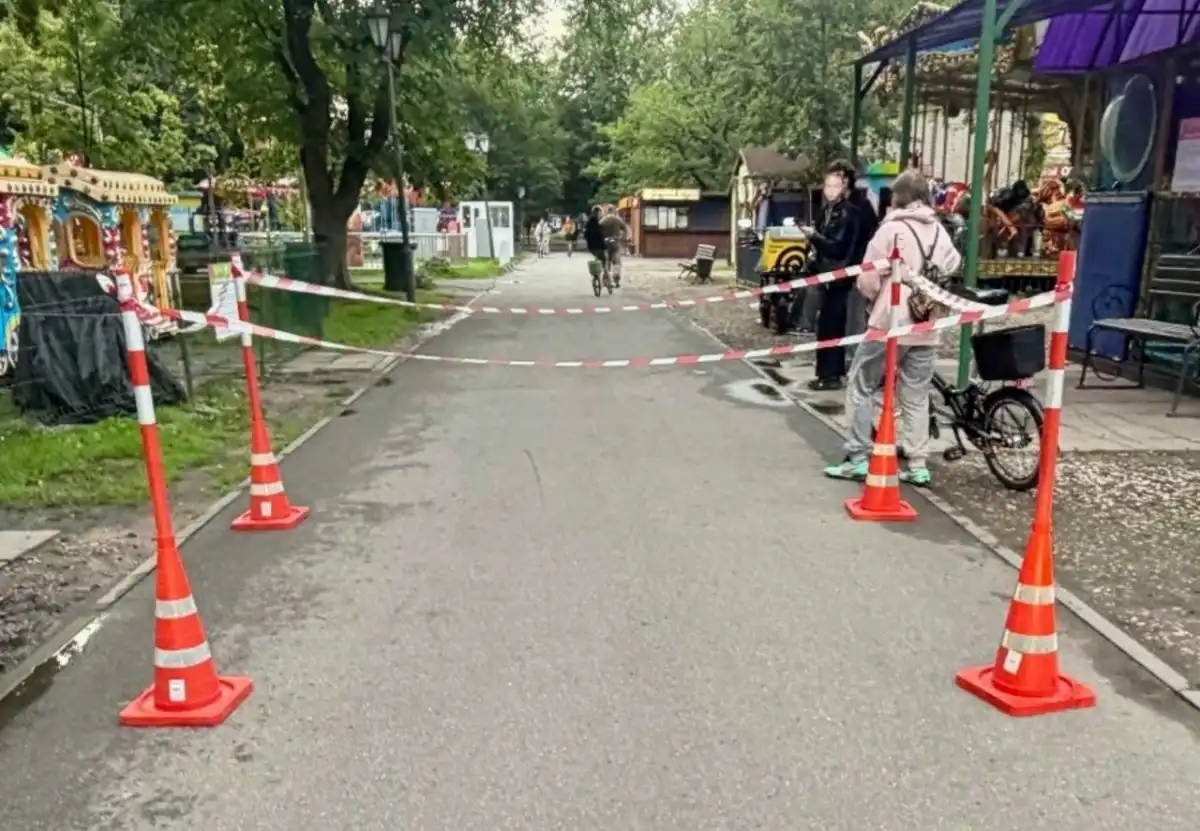 Несовершеннолетний пешеход с телесными повреждениями доставлен бригадой скорой медицинской помощи в Областную детскую клиническую больницу.