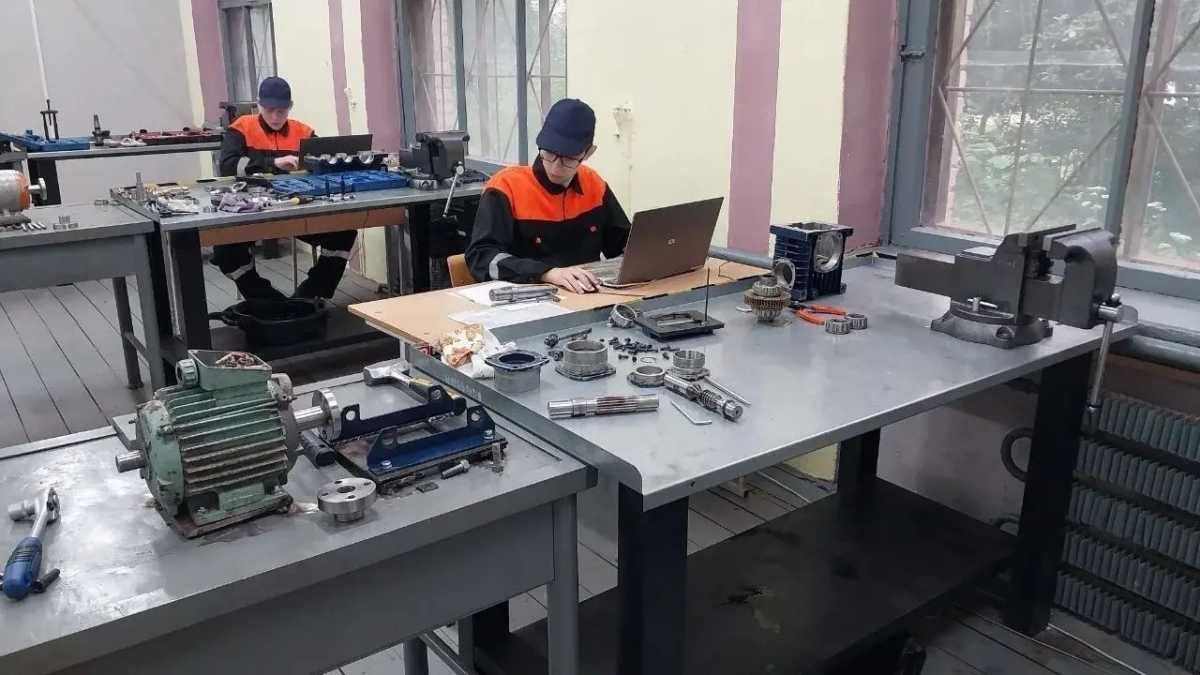 До 15 августа абитуриенты могут подать одно или несколько заявлений одновременно в разные колледжи и на любые специальности.