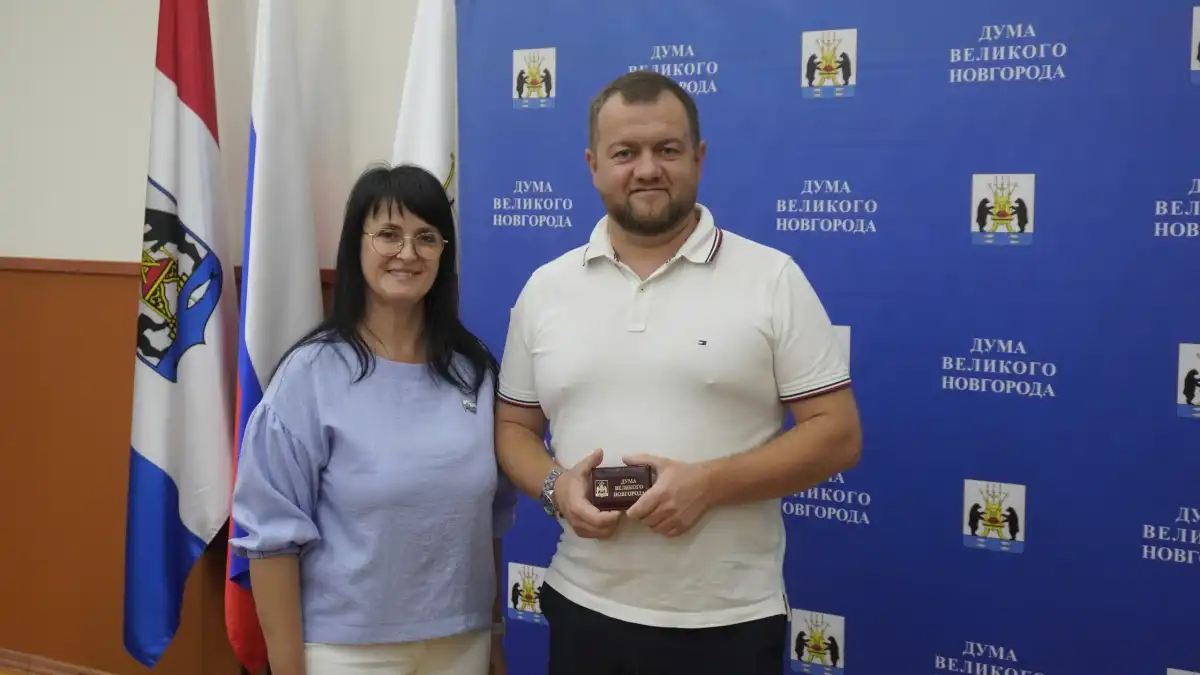 Вакантный мандат был передан Евгению Иванову в связи с досрочным прекращением полномочий Евгения Кима.