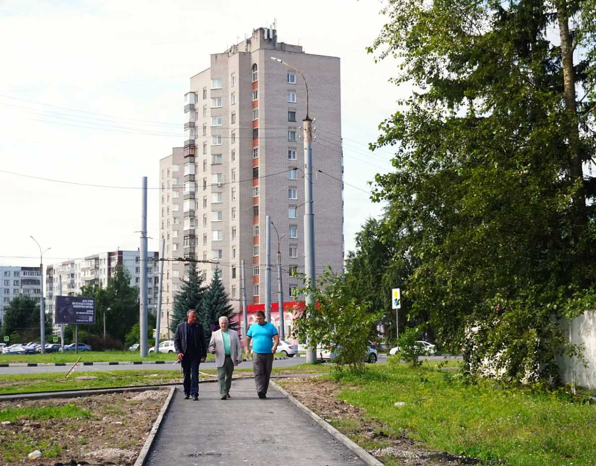 Благоустройство сквера планируют завершить в сентябре.