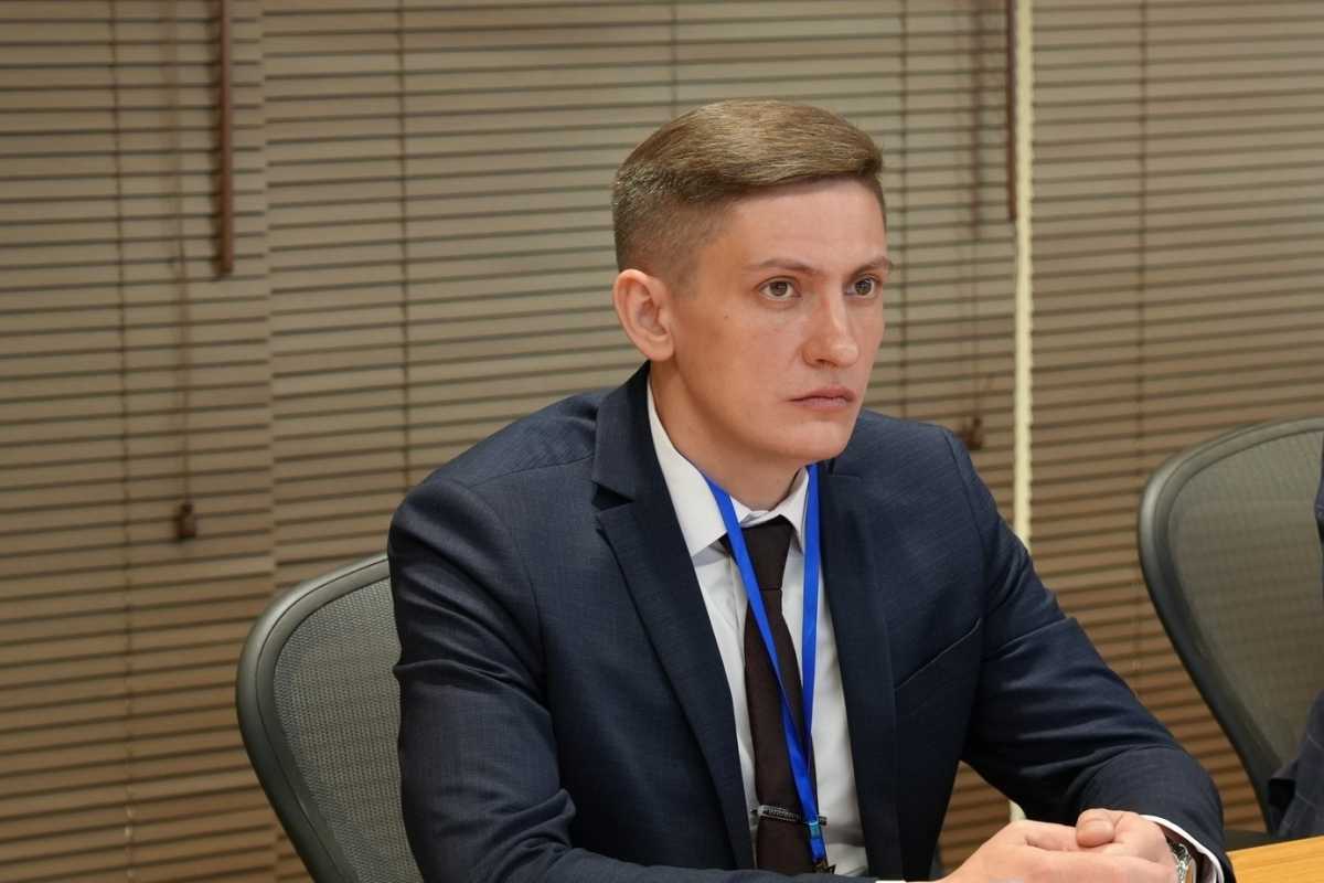 Стаж работы Евгения Вересова в областной структуре поддержки бизнеса составляет более девяти лет. Стаж работы Евгения Вересова в областной структуре поддержки бизнеса составляет более девяти лет.