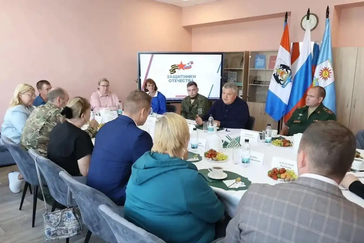 Александр Дронов пообщался с участниками СВО и их родными.