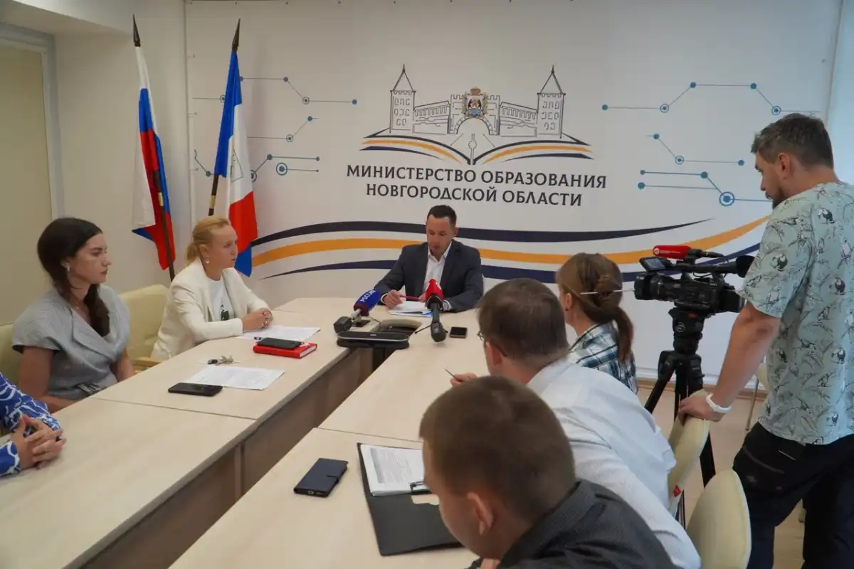 За ходом экзамена в каждой из аудиторий в режиме онлайн следили аккредитованные наблюдатели.