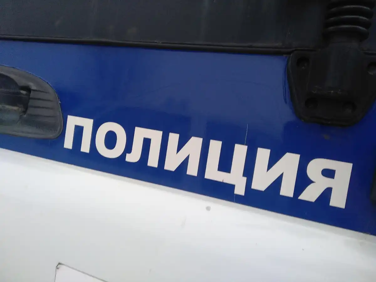 Оперативникам и участковым удалось установить личность подозреваемой и её местонахождение.