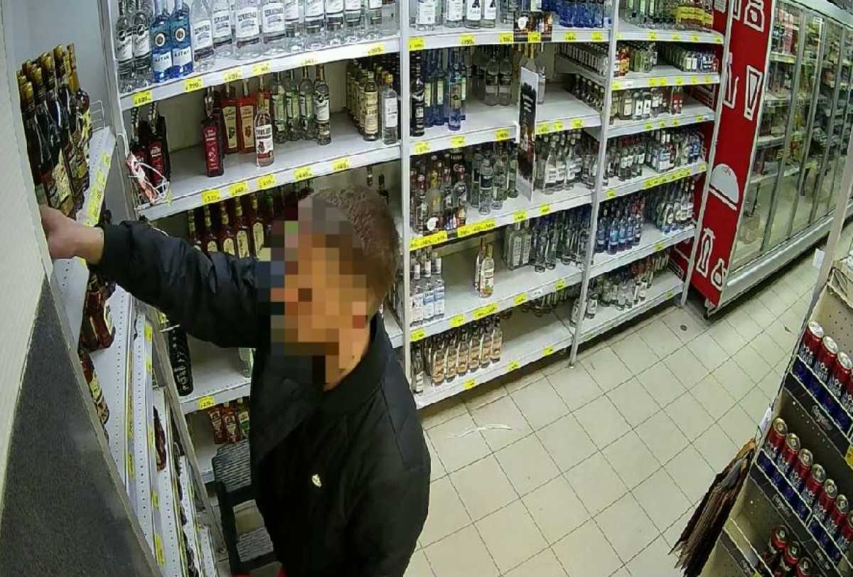 Злоумышленнику грозит наказание вплоть до лишения свободы на срок до 2 лет.