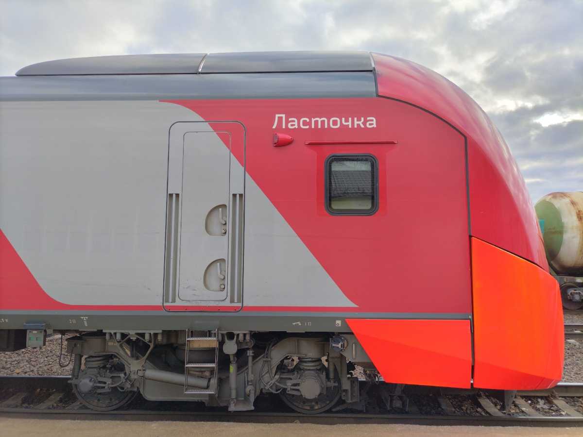 Изменения в графике движения поездов начнут действовать с 18 августа.