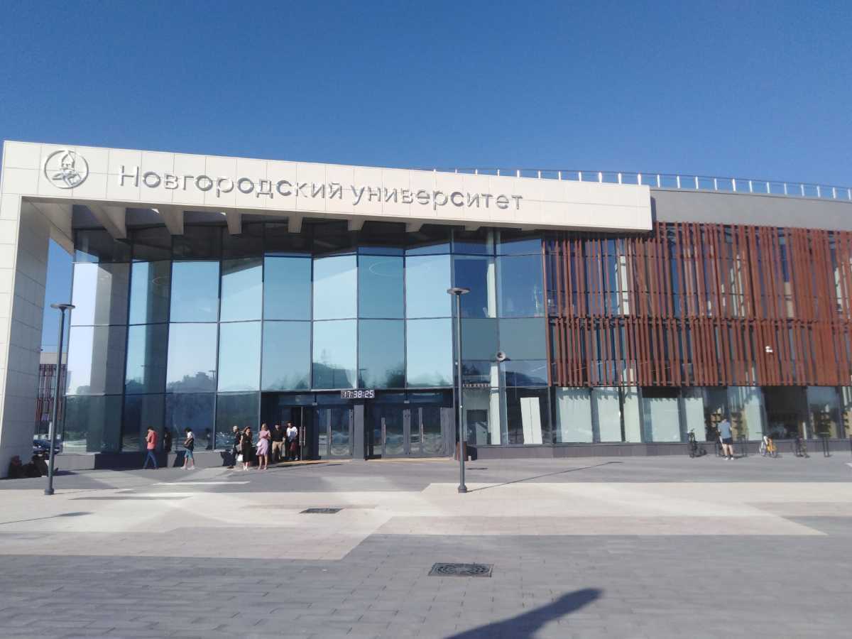 Чемпионат высоких технологий пройдёт в ИНТЦ «Интеллектуальная электроника – Валдай» с 14 по 18 сентября. Чемпионат высоких технологий пройдёт в ИНТЦ «Интеллектуальная электроника – Валдай» с 14 по 18 сентября.