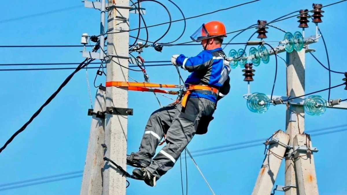 Основную часть работ планируют завершить сегодня.