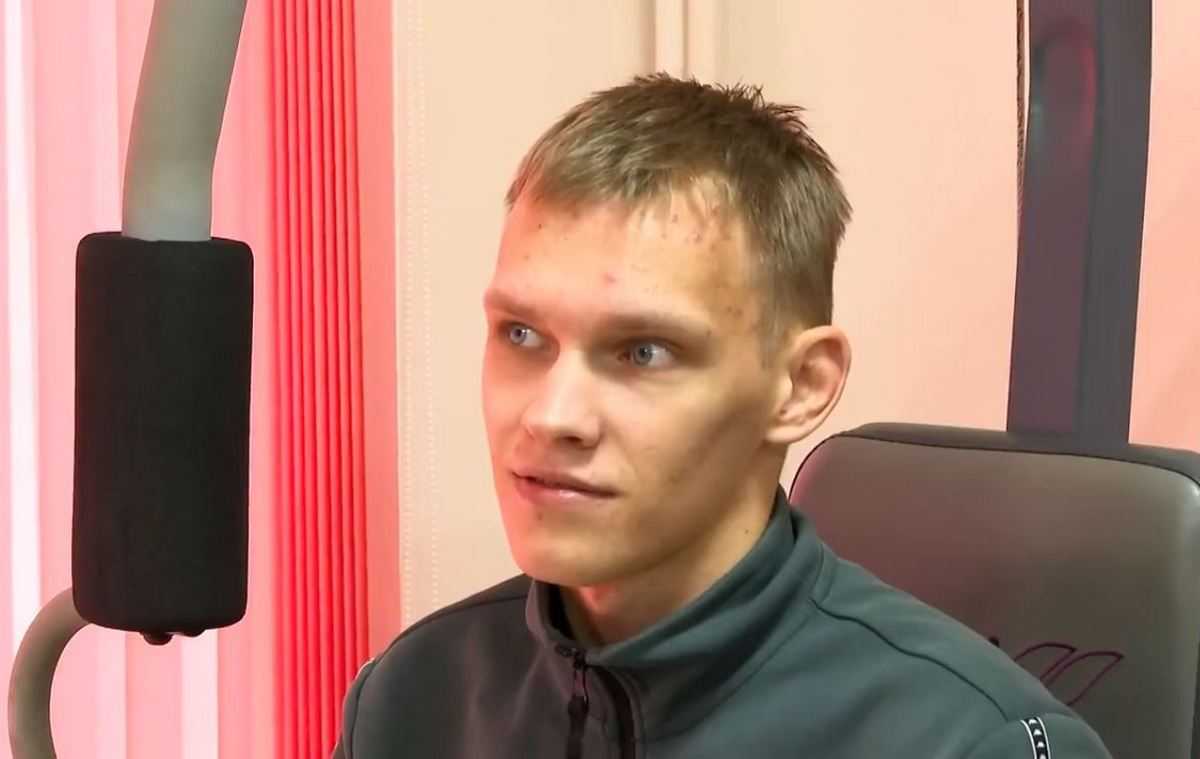 После возвращения с СВО Андрей освоил большой теннис.