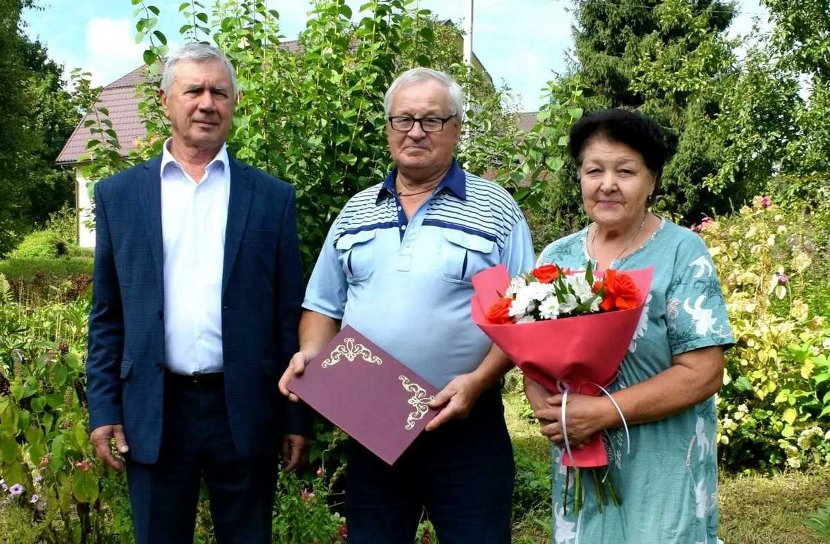 В доме Тарасовых всегда тепло и уютно.