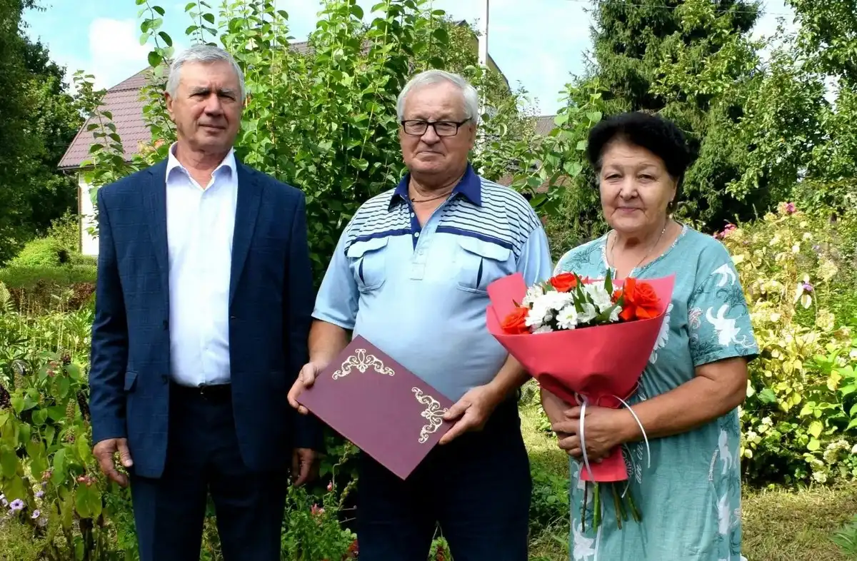 В доме Тарасовых всегда тепло и уютно.