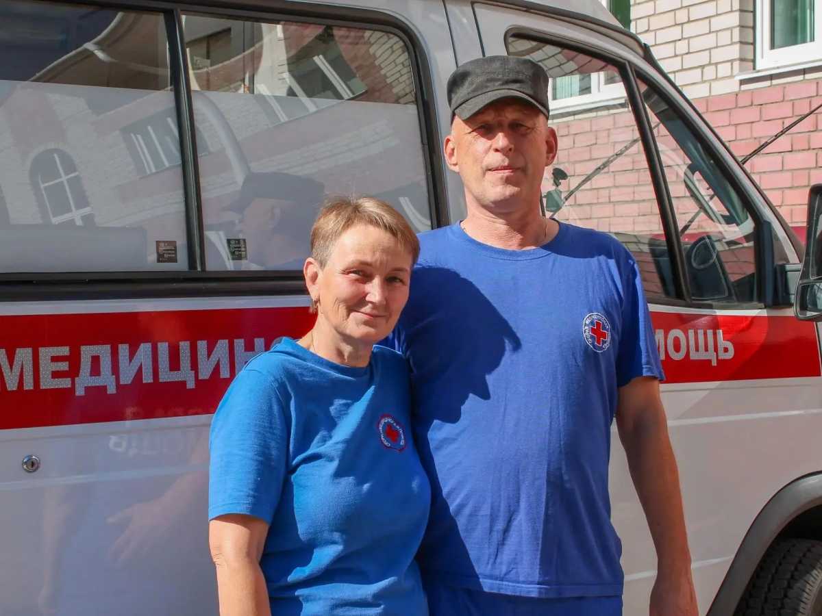 За плечами супругов – спасённые жизни и здоровье многих людей. За плечами супругов – спасённые жизни и здоровье многих людей.