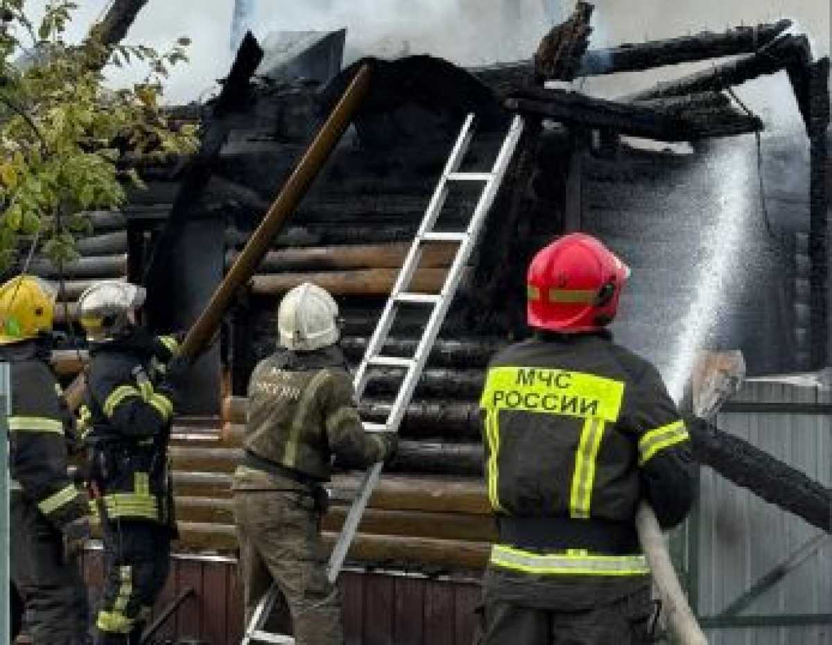 Причину пожара устанавливают органы дознания. Причину пожара устанавливают органы дознания.