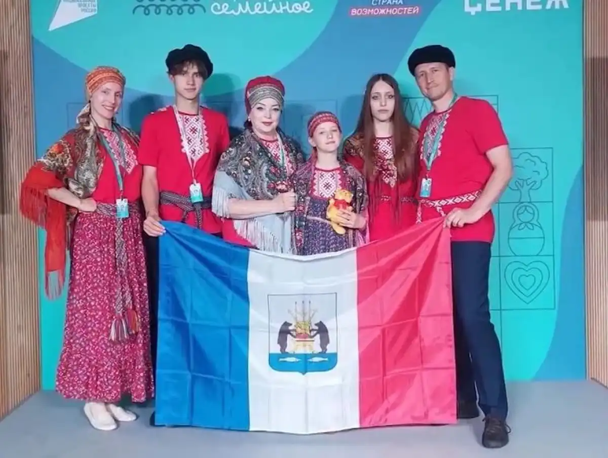 Передача «Это у нас семейное» выходит на НТ каждый четверг в 14:00.