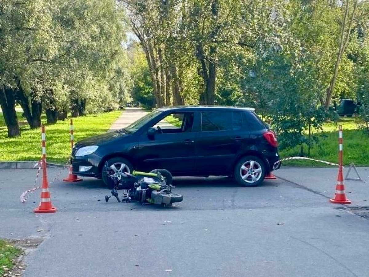 ДТП случилось в 08:50 в Великом Новгороде на проспекте А. Корсунова. ДТП случилось в 08:50 в Великом Новгороде на проспекте А. Корсунова.
