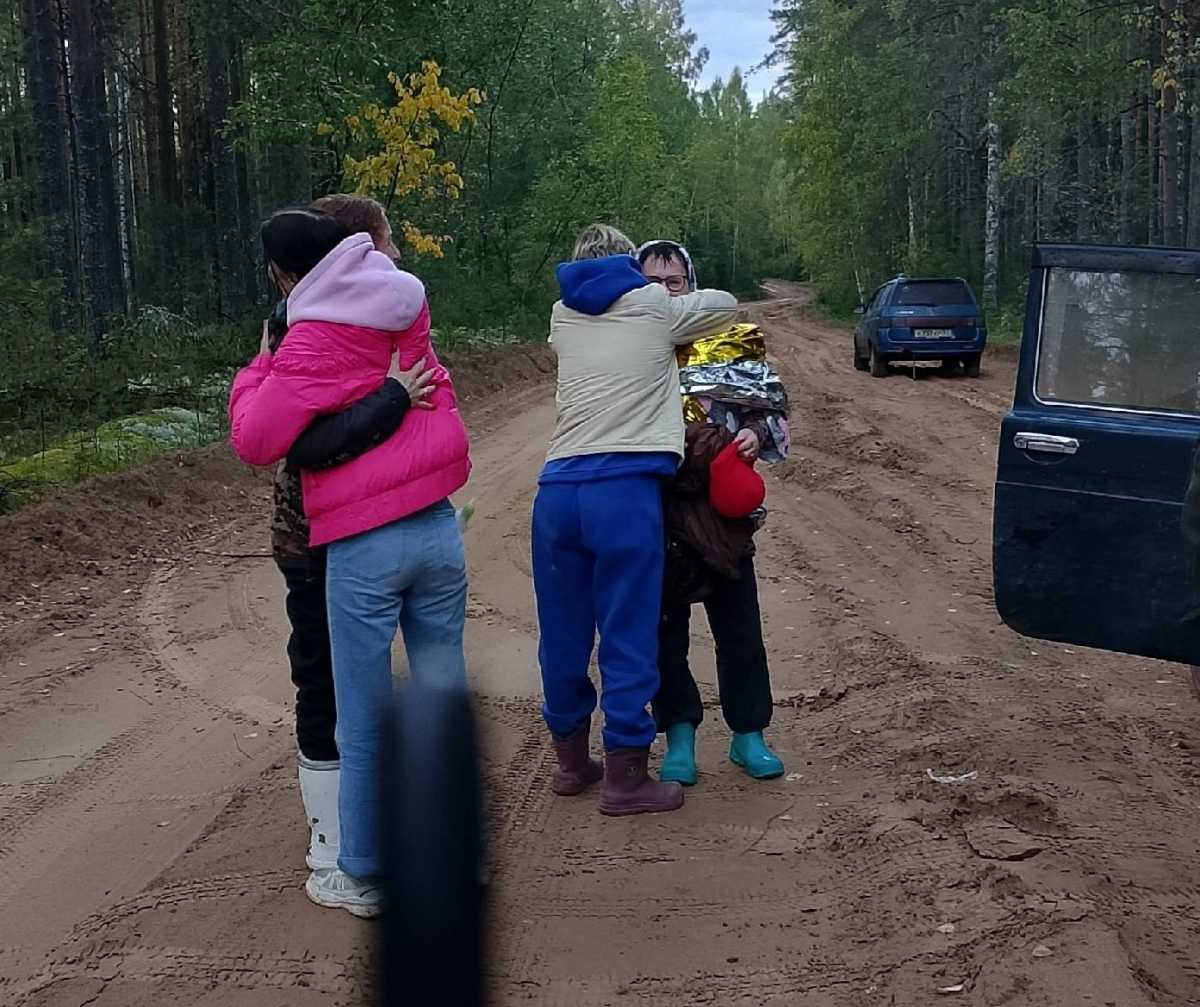 Заблудившаяся в лесу пенсионерка получила переохлаждение, но медицинская помощь ей не потребовалась.