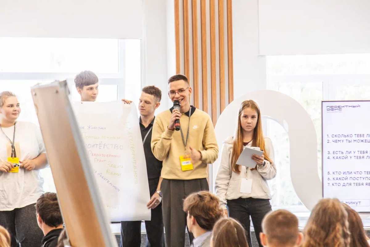 В 2025 году победителями грантовых конкурсов «Росмолодёжь.Гранты» стали 26 человек. В 2025 году победителями грантовых конкурсов «Росмолодёжь.Гранты» стали 26 человек.