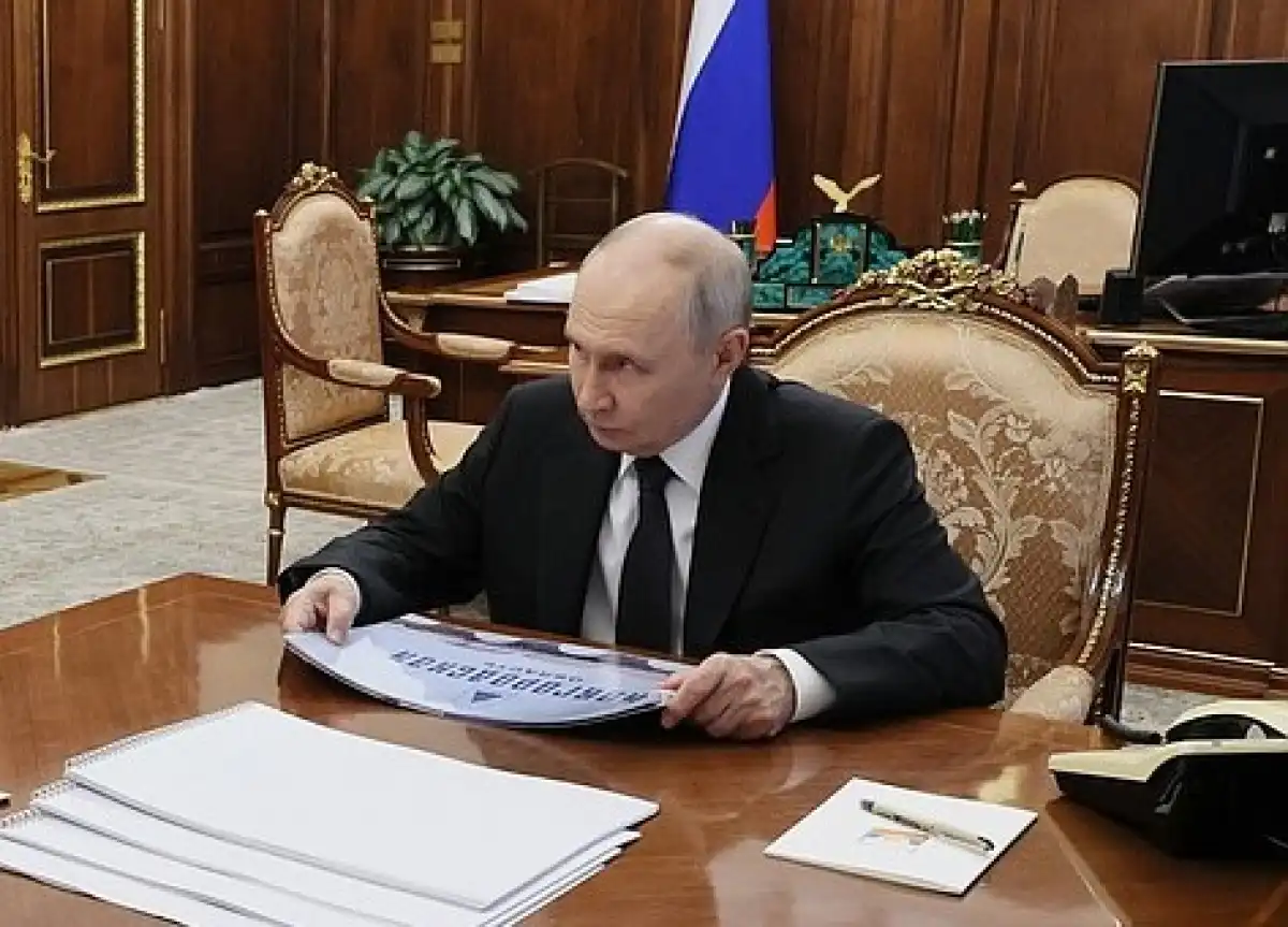 Общение с главами регионов является постоянной составляющей частью рабочего графика президента России.