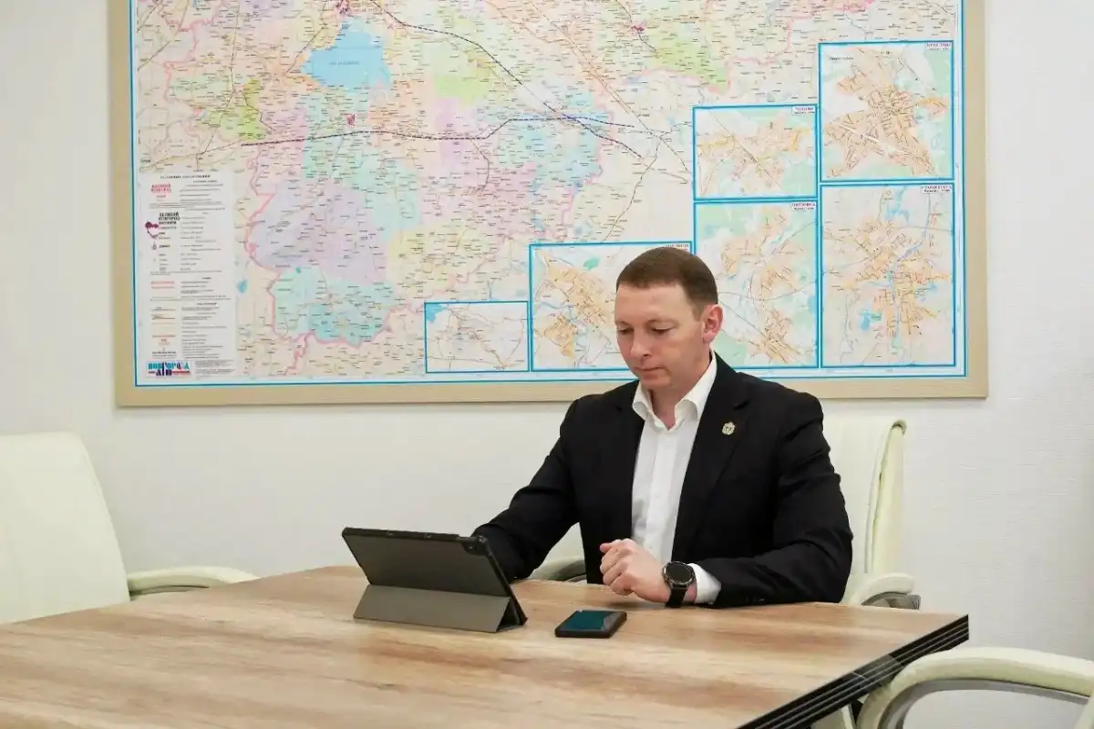 Валерий Яковлев проголосовал с помощью ДЭГ.