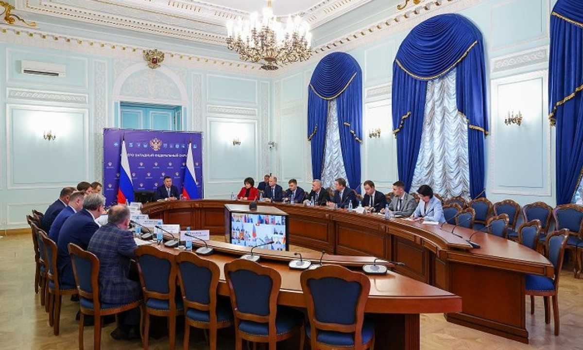 Игорь Руденя поблагодарил всех за работу в период подготовки и проведения выборов.
