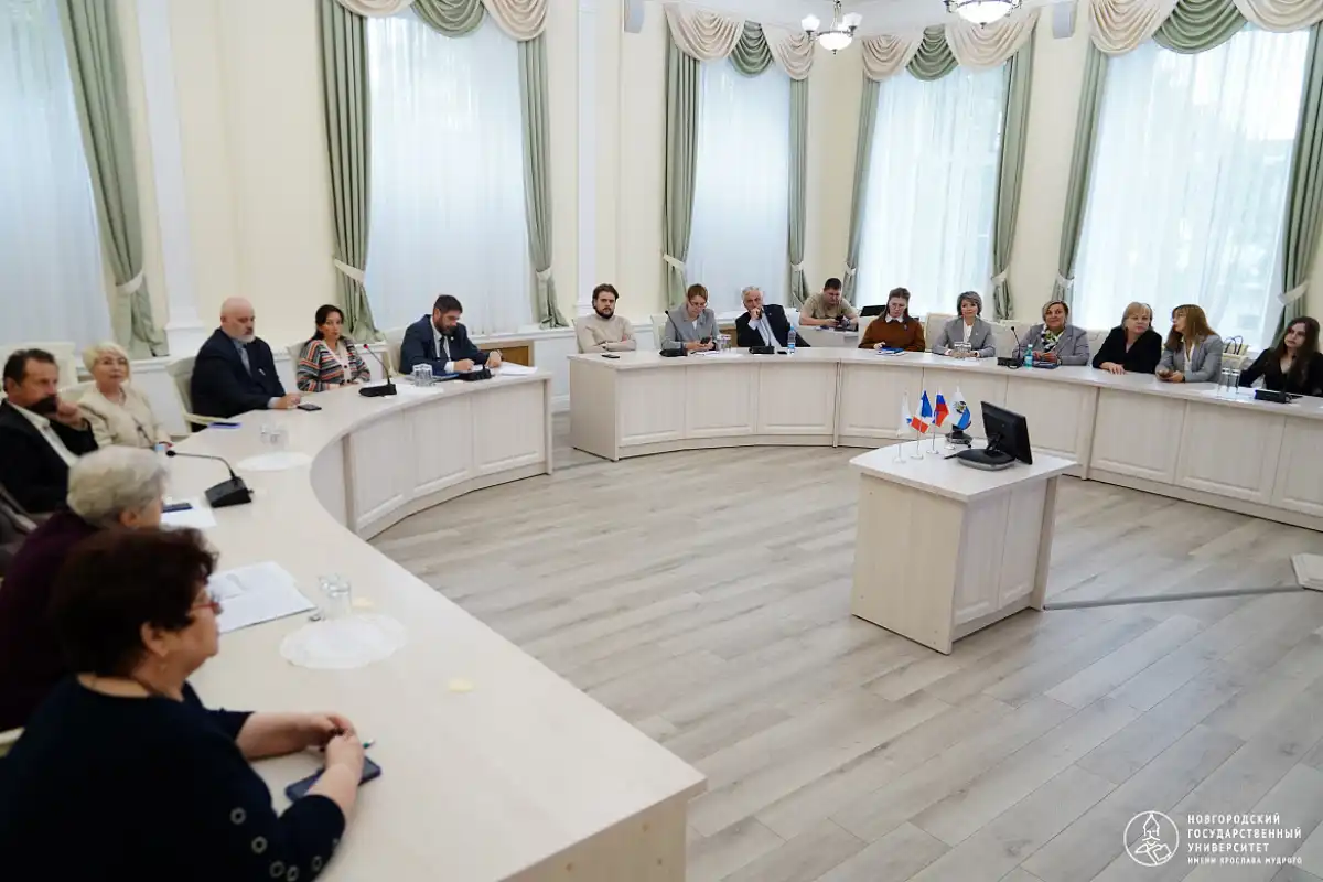 В Антонове прошел юбилейный круглый стол, объединивший несколько поколений ученых и практиков.