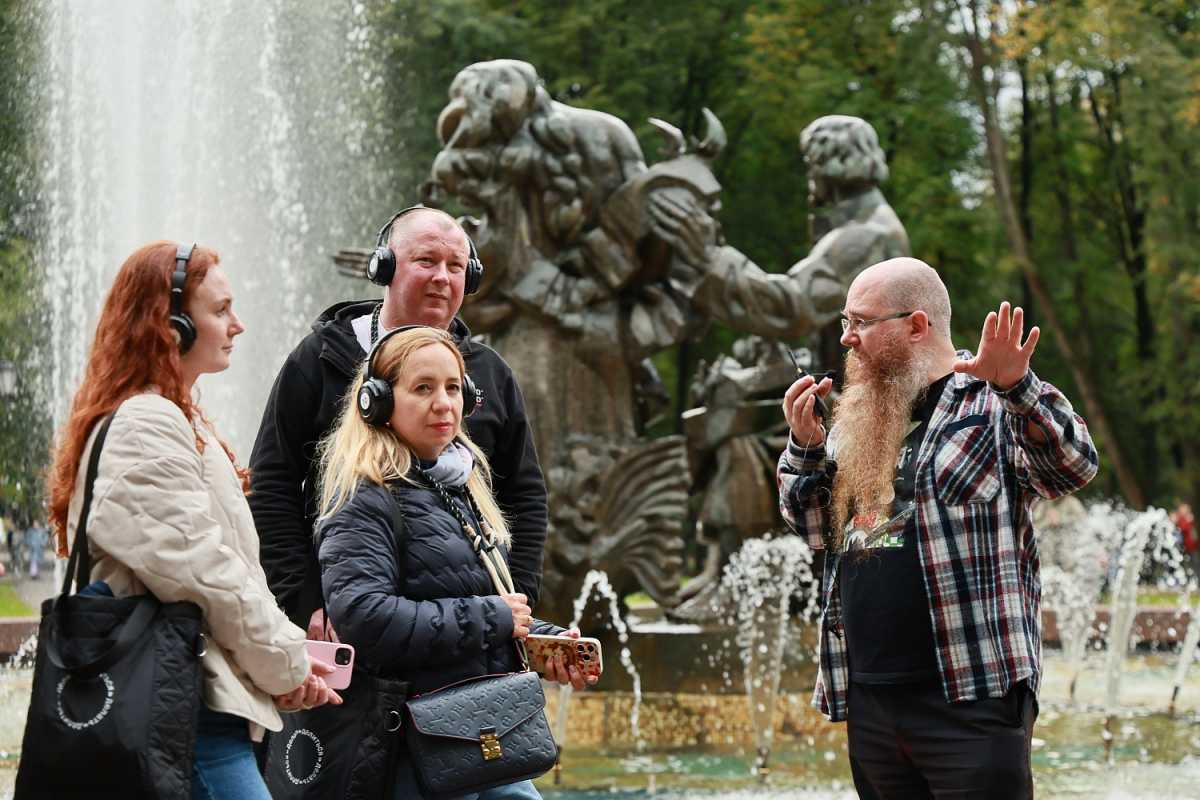 Участники обсудили правила землепользования и застройки Великого Новгорода и инструменты управления архитектурным обликом населённых пунктов. Участники обсудили правила землепользования и застройки Великого Новгорода и инструменты управления архитектурным обликом населённых пунктов.
