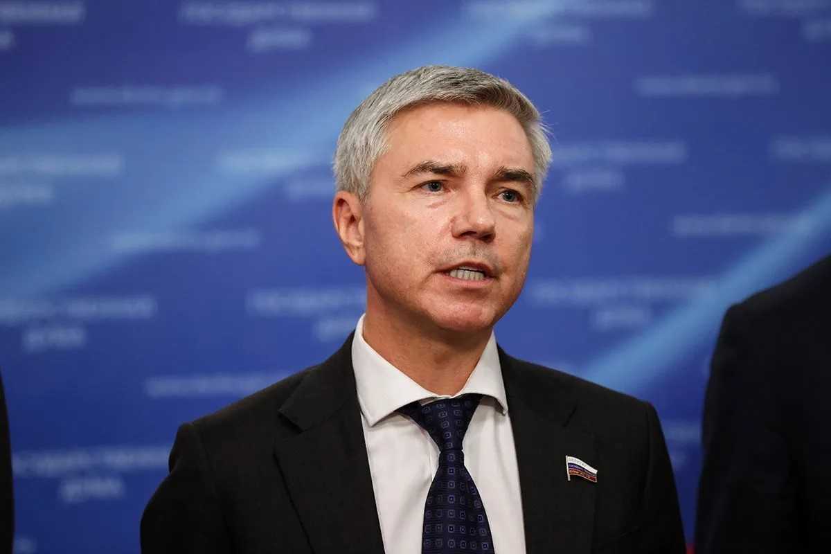 Ответственный секретарь комиссии партии по этике, заместитель руководителя фракции «Единая Россия» в Госдуме Евгений Ревенко Ответственный секретарь комиссии партии по этике, заместитель руководителя фракции «Единая Россия» в Госдуме Евгений Ревенко